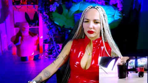 Monika online show from 11/14/25, 10:58