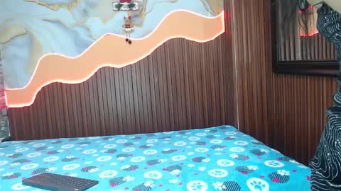 monicamoon303av online show from 12/22/25, 12:35