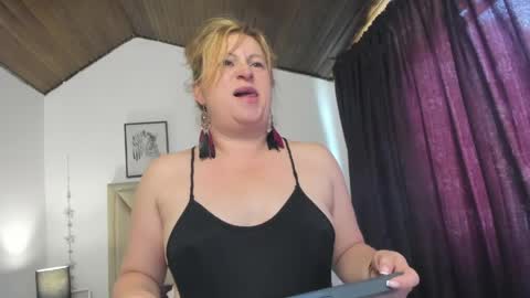 Mony online show from 04/29/26, 05:30