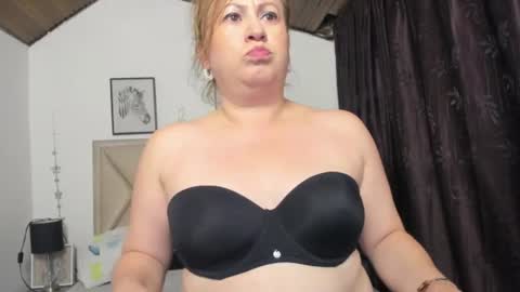 Mony online show from 06/27/26, 03:22
