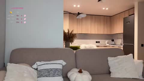 Snapshot of monika_reed1 chatting on 01/08/26, 05:21 Monika online show from 01/08/26, 05:21