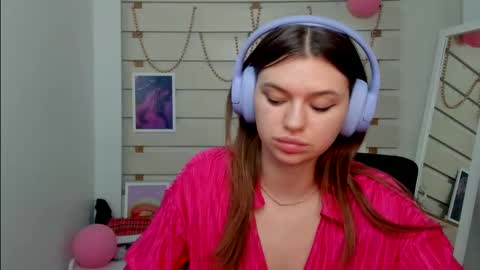 Monika online show from 02/26/25, 05:17