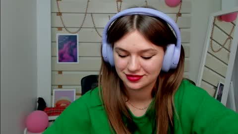 Monika online show from 02/27/25, 10:48