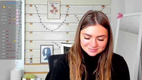 Monika online show from 10/06/25, 12:13