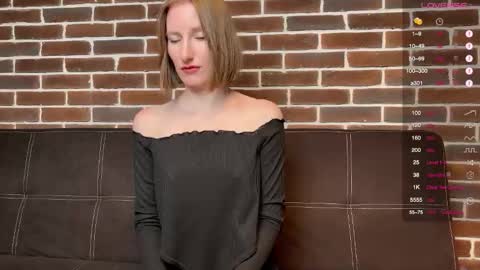 Snapshot of monikabos chatting on 11/10/25, 09:58 MonikaBos online show from 11/10/25, 09:58