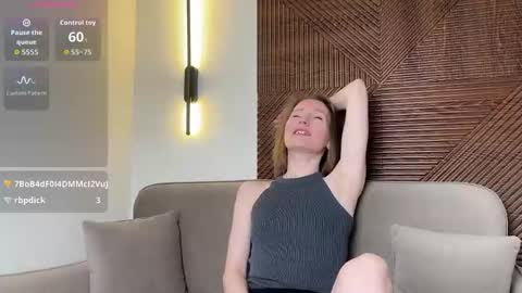 Snapshot of monikabos chatting on 03/17/26, 09:51 MonikaBos online show from 03/17/26, 09:51