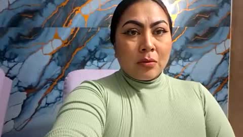 monikk__harrison online show from 06/17/26, 02:58