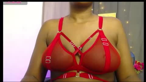 monique78854192 online show from 03/18/26, 02:47