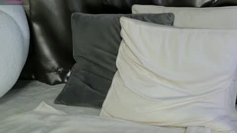 Ask me online show from 03/07/25, 10:13