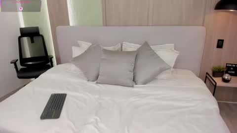 Monique  online show from 02/18/26, 10:50