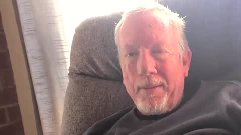 Snapshot of monkeedance chatting on 02/09/25, 09:39 Monkee Dance online show from 02/09/25, 09:39