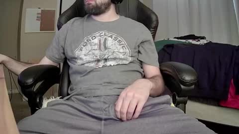 Snapshot of monkey_4u chatting on 01/18/25, 08:40 monkey_4u online show from 01/18/25, 08:40