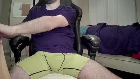 Snapshot of monkey_4u chatting on 10/03/25, 11:57 monkey_4u online show from 10/03/25, 11:57