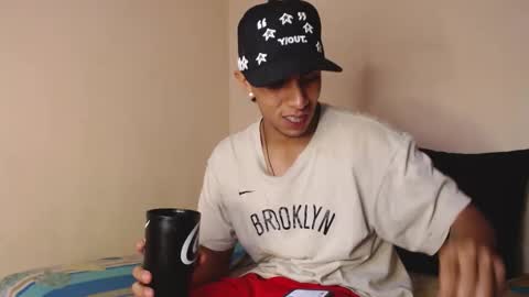 Snapshot of monkey_uchiha77 chatting on 10/10/25, 10:42 simon dice online show from 10/10/25, 10:42