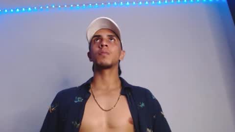 Snapshot of monkey_uchiha77 chatting on 01/08/26, 09:17 simon dice online show from 01/08/26, 09:17