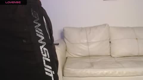 Snapshot of monkey_uchiha77 chatting on 02/12/26, 03:34 simon dice online show from 02/12/26, 03:34