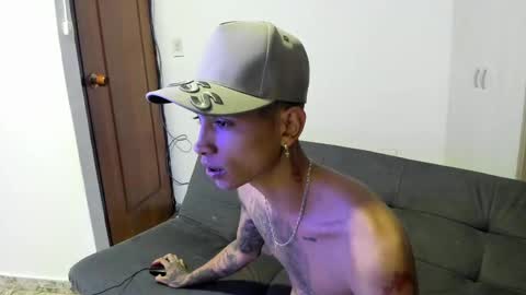 monkeyd_66 online show from 12/30/24, 10:32