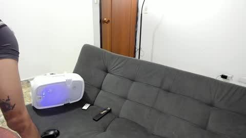 Snapshot of monkeyd_66 chatting on 01/17/25, 03:22 monkeyd_66 online show from 01/17/25, 03:22