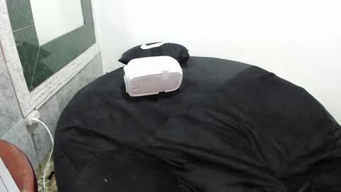 monkeyd_66 online show from 02/07/25, 08:55