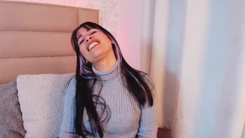 Snapshot of monserrat_towers chatting on 11/04/25, 12:59 Adriana online show from 11/04/25, 12:59