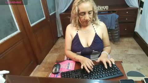 Snapshot of monserratgray chatting on 07/30/26, 12:26 MONSERRAT online show from 07/30/26, 12:26