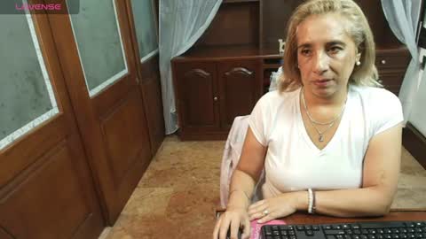 Snapshot of monserratgray chatting on 07/31/26, 12:26 MONSERRAT online show from 07/31/26, 12:26