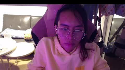 Snapshot of monstercockselfsuck chatting on 12/12/24, 03:05 ELYSE A SIMPLE GIRL online show from 12/12/24, 03:05