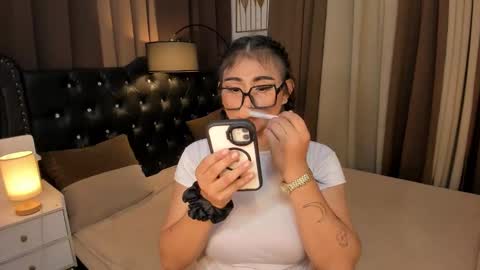 Snapshot of monstrouscockdivaontop chatting on 12/07/24, 09:50 Ruthie online show from 12/07/24, 09:50