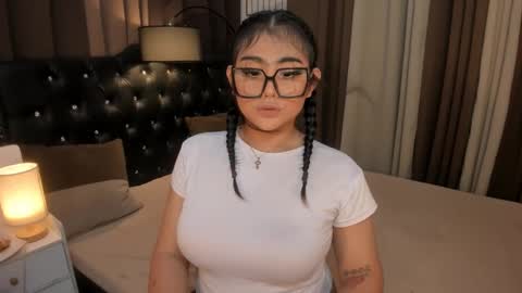 Snapshot of monstrouscockdivaontop chatting on 12/14/24, 01:27 Ruthie online show from 12/14/24, 01:27