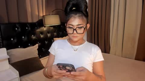 Snapshot of monstrouscockdivaontop chatting on 01/19/25, 06:00 Ruthie online show from 01/19/25, 06:00