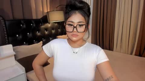 Snapshot of monstrouscockdivaontop chatting on 01/20/25, 12:04 Ruthie online show from 01/20/25, 12:04