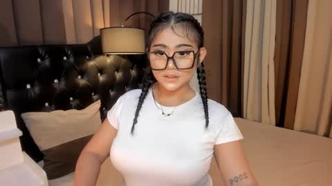 Snapshot of monstrouscockdivaontop chatting on 01/25/25, 11:44 Ruthie online show from 01/25/25, 11:44