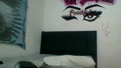 Snapshot of montana_florez chatting on 07/30/26, 06:07 Walter online show from 07/30/26, 06:07