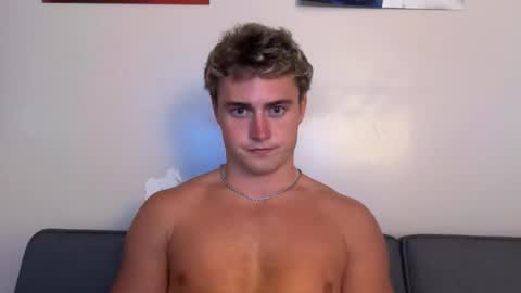 Snapshot of montanalon chatting on 03/25/26, 12:27 monty1297 online show from 03/25/26, 12:27