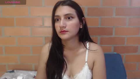 Luisa online show from 04/18/26, 03:05