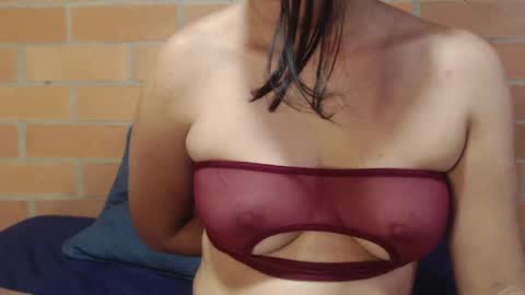Luisa online show from 04/29/26, 01:48