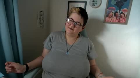 Moo Jay online show from 12/15/25, 11:53