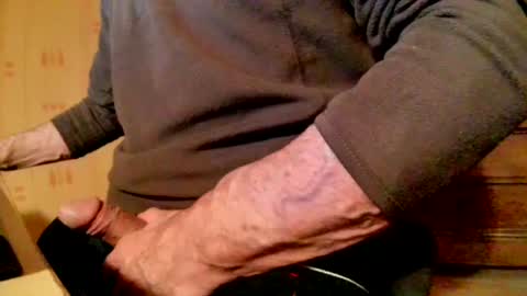 Snapshot of mookie2 chatting on 02/08/25, 08:10 mookie2 online show from 02/08/25, 08:10