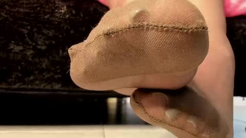 moolly_evanz online show from 05/26/26, 03:52