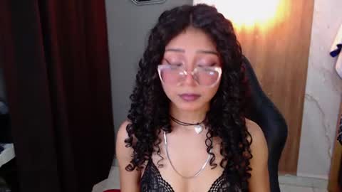 moon_and_fire_ online show from 06/15/26, 04:15