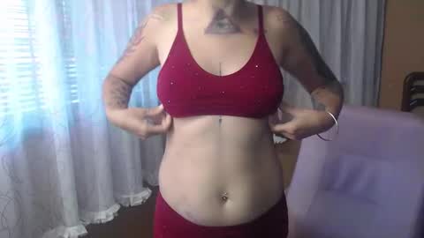 Luna online show from 02/08/26, 02:42