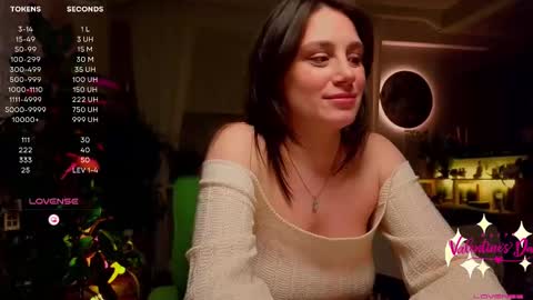 Snapshot of moon_deity chatting on 02/14/25, 07:23 Luna online show from 02/14/25, 07:23