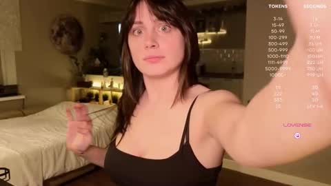 Snapshot of moon_deity chatting on 10/07/25, 03:20 Luna online show from 10/07/25, 03:20