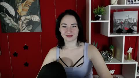 Snapshot of moon_foxy_ chatting on 12/27/24, 03:26 Diana online show from 12/27/24, 03:26