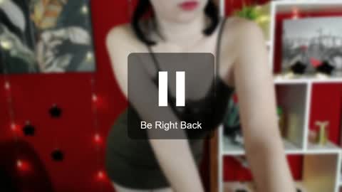 Snapshot of moon_foxy_ chatting on 12/30/24, 05:44 Diana online show from 12/30/24, 05:44