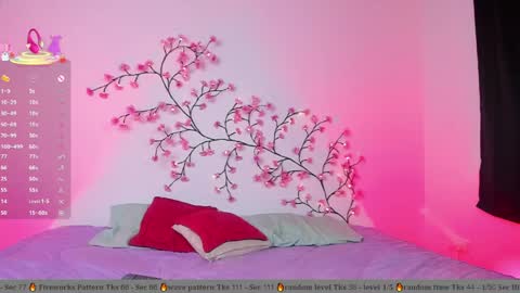 Snapshot of moon_sofii chatting on 04/10/26, 10:03 Sofii model Independent online show from 04/10/26, 10:03