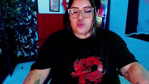 moon_sunflowers online show from 11/19/25, 12:21