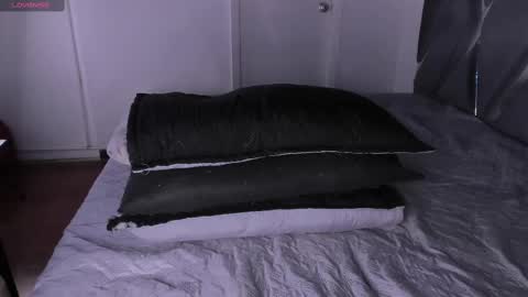 Luna  online show from 10/03/25, 07:11