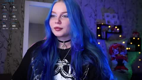 Emilia online show from 12/02/24, 11:12