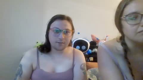 moonbeamsmischief online show from 08/04/26, 12:36